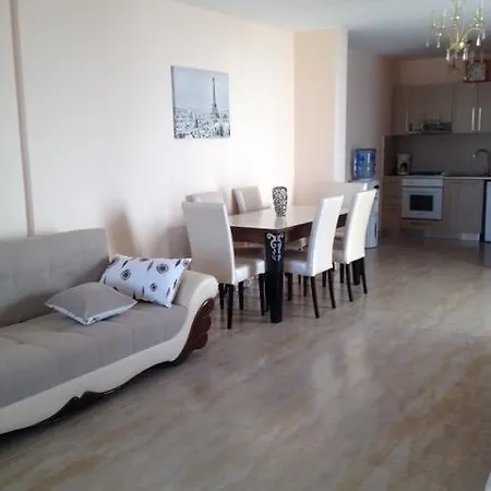 Caezar Beach Apartament Viktoriya شقة Boghaz
